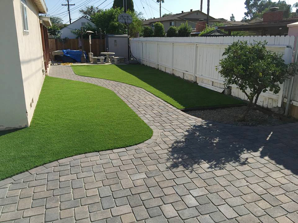 Fresh installed turf & pavers in San Diego, CA
